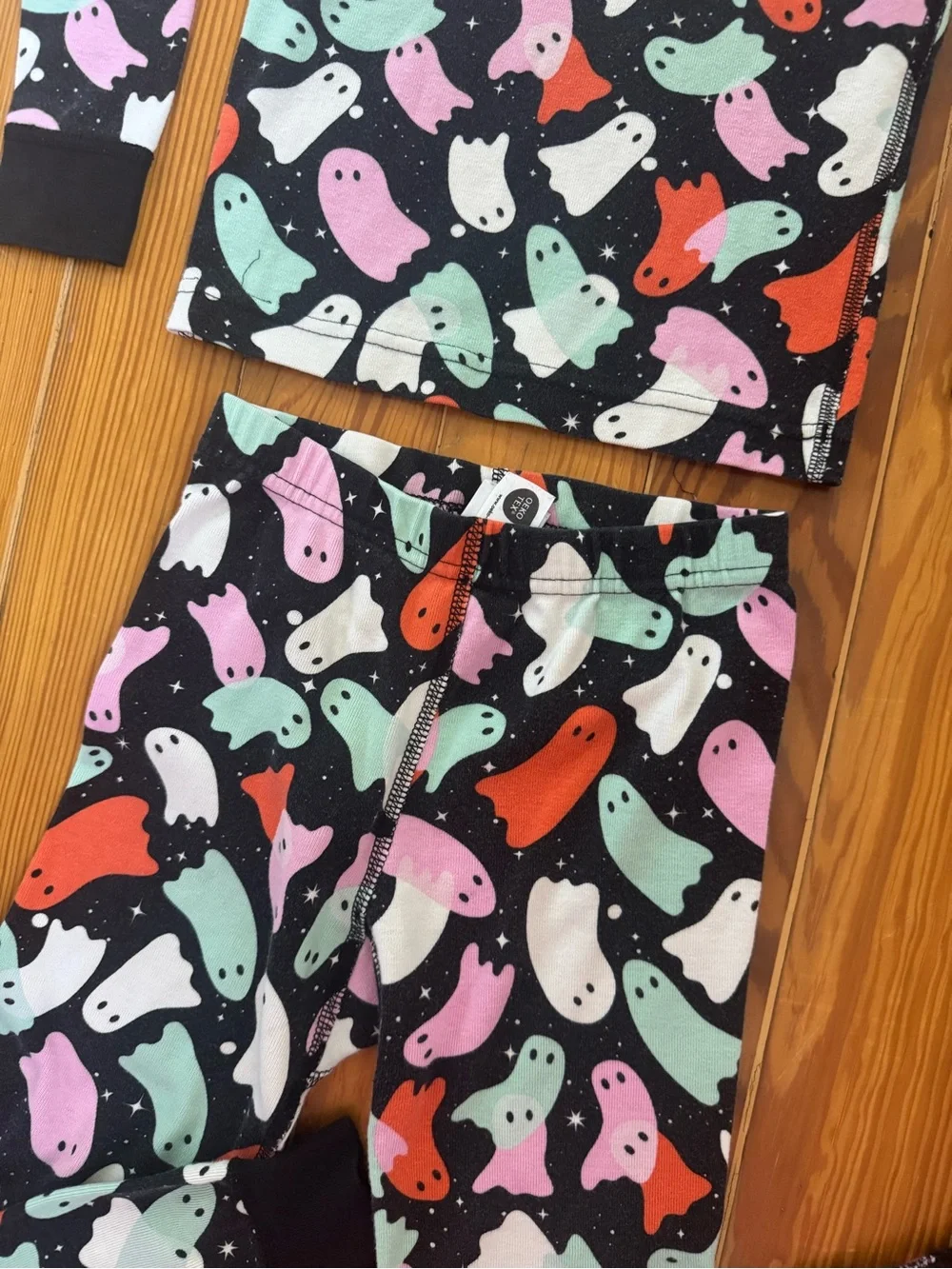 Hanna Andersson Ghost-Print Pajama Set